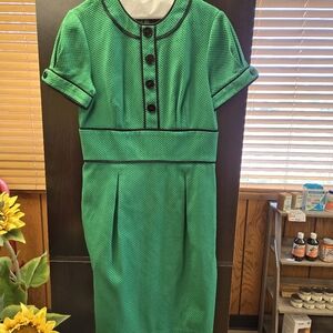 Classy cotton dress by Maggy London